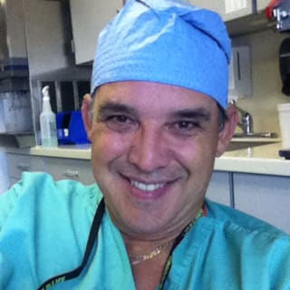 Cosme Manzarbeitia, MD, General Surgery, Parkland, FL