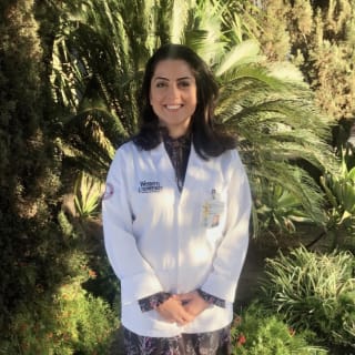 Mane Hakhverdyan, Pharmacist, Los Angeles, CA