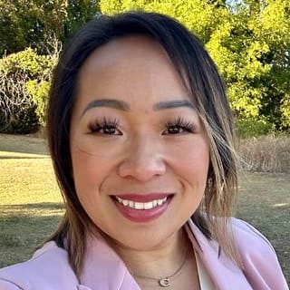 Cindy Moua, Nurse Practitioner, Vancouver, WA