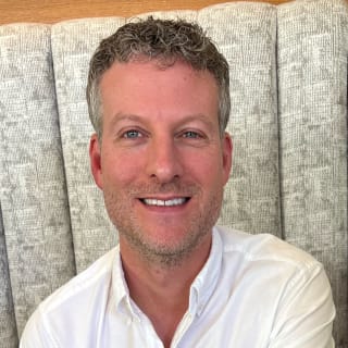 Justin Peltola, MD, Pathology, Minneapolis, MN