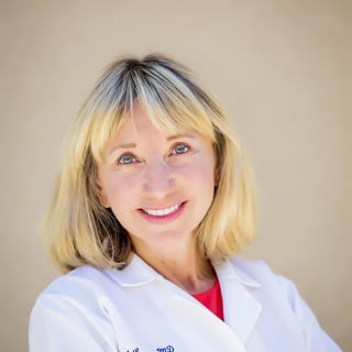 Ruth Larson, MD, Dermatology, Poway, CA, Palomar Medical Center Escondido