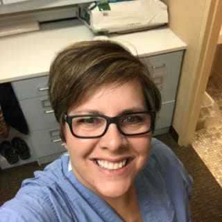 Lisa (Rolling) Lubbers, Neonatal Nurse Practitioner, Saint Louis Park, MN