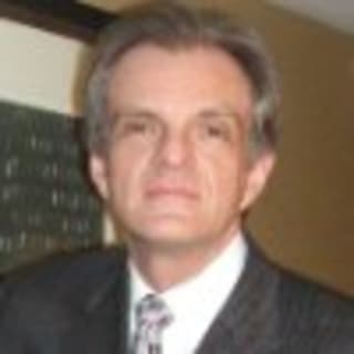 Ricardo Fernandez, MD
