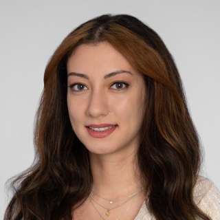 Negin Khosravi, MD, Resident Physician, Akron, OH