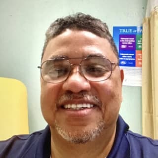 Pedro (Lopez-Navedo) Lopez, MD, Internal Medicine, San German, PR