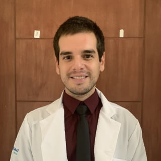 Alejandro Revilla, MD, Internal Medicine, Bronx, NY