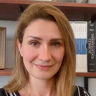 Luna Hidaya, MD, Internal Medicine, Worcester, MA