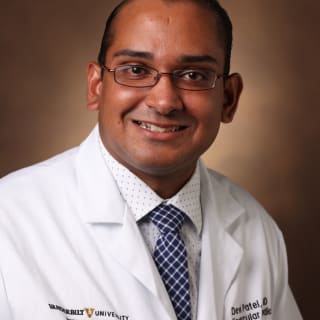 Devin Patel, MD, Cardiology, Winfield, IL, Northwestern Medicine Central DuPage Hospital