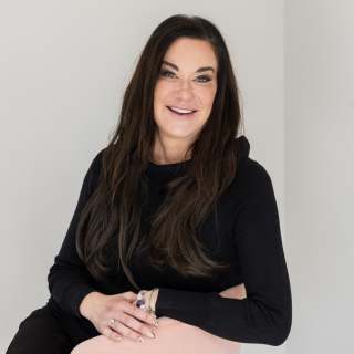 Julie Fetch, Dermatology, Columbus, OH
