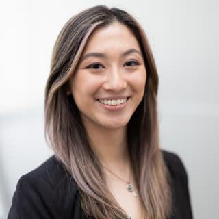 Mary Peng, MD, Internal Medicine, Milwaukee, WI