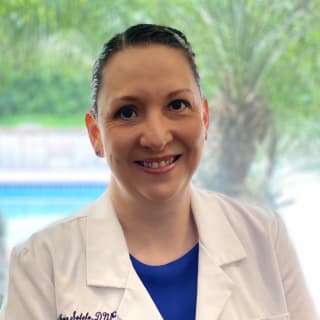 Cinthya Vasquez Sotelo, Family Nurse Practitioner, Glendale, CA