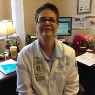 Donna Avanecean, Family Nurse Practitioner, Willimantic, CT, Yale-New Haven Hospital
