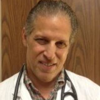 Stephen Patt, MD, Family Medicine, Santa Monica, CA, Providence Saint John's Health Center