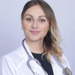 Katia Riquelme, Family Nurse Practitioner, Pasadena, CA