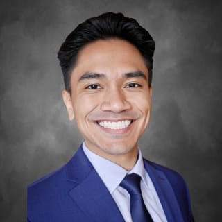 AaronRey Ebreo, DO, Internal Medicine, Flushing, NY