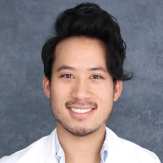 Aaron Wang, MD, Internal Medicine, Los Angeles, CA