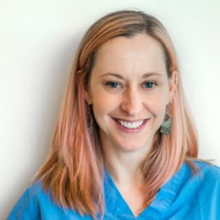 Kelli Lund, MD