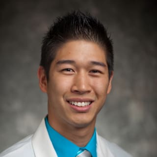 Michael Tu, DO, Family Medicine, Evanston, IL