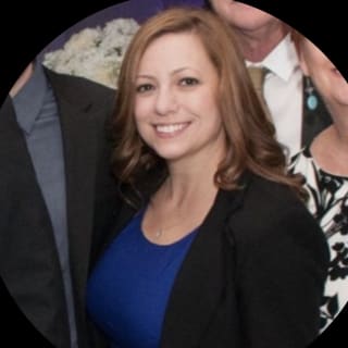 Ashley Ciccarello, Family Nurse Practitioner, Canyon Country, CA