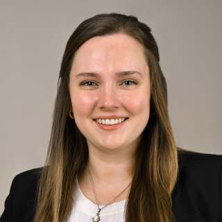 Allison Holzman, MD, Internal Medicine, Boston, MA