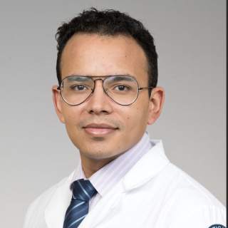 Oscar Pena, MD, Internal Medicine, Bridgeport, CT