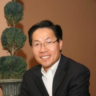 Peter Truong, MD, Ophthalmology, Montrose, CA