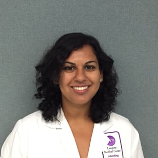 Versha Taparia, MD, Pulmonology, New York, NY