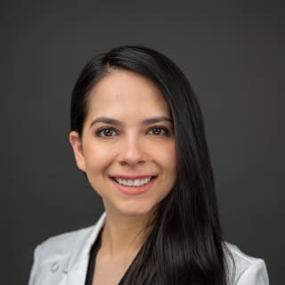 Laura (Castillo Saavedra) Dresser, MD
