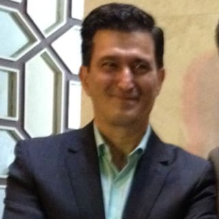 Hossein Izadjoo, Pharmacist, Orlando, FL
