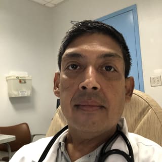 Ismael Diaz Davila, MD, Emergency Medicine, Carolina, PR