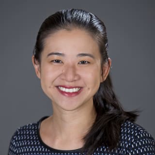 Annie Hung, MD, Oncology, Gresham, OR, Legacy Mount Hood Medical Center