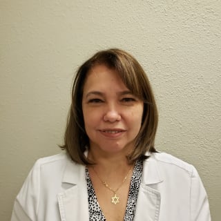 Nubia Gonzalez Buigas, Family Nurse Practitioner, Miami, FL