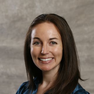 Lauren Severs, MD, Pediatrics, Vista, CA