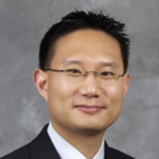 Edward Sung, MD, Ophthalmology, Wheaton, IL