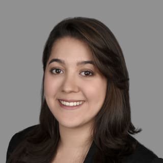 Viviana Reyes Pinzon, MD, Internal Medicine, Winchester, MA
