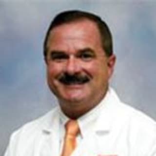 Michael Carringer, MD, Internal Medicine, Knoxville, TN, University of Tennessee Medical Center