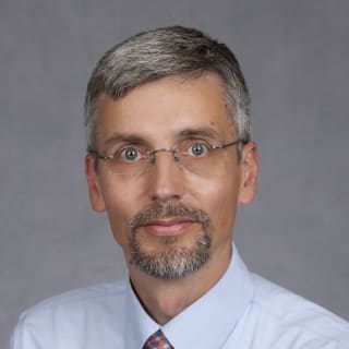 Oliver Lenz, MD