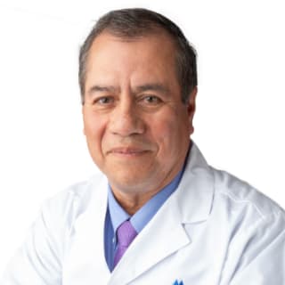 Gaudencio Pavia, MD, Internal Medicine, Las Cruces, NM, Memorial Medical Center