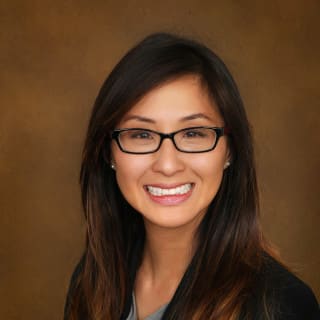 Amy Yu, MD, Internal Medicine, Aurora, CO