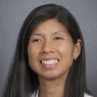 Stephanie Tsai, MD, Oncology, Maywood, IL, Loyola University Medical Center