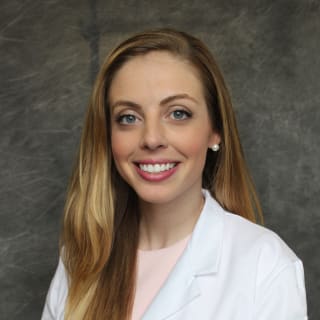 Lindsay Lee, MD, Resident Physician, Gainesville, FL