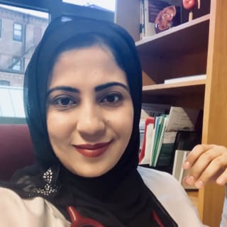 Fatima Khalid, MD, Nephrology, Worcester, MA