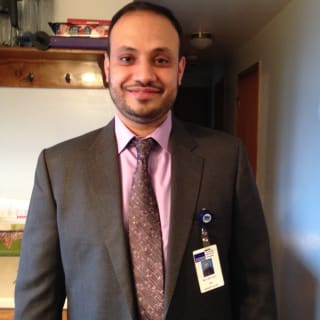 Salman Shaukat, MD, Internal Medicine, Charleston, WV, Charleston Area Medical Center