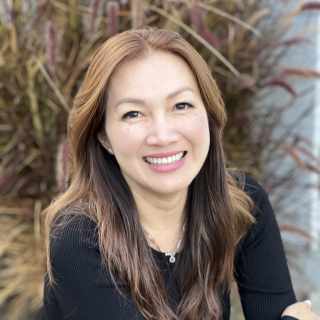 Trang Huynh, Psychologist, Seal Beach, CA