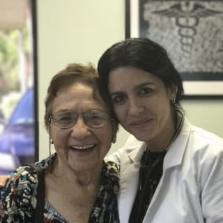 Ariadna (Arias) Valdes, MD, Family Medicine, Miami, FL