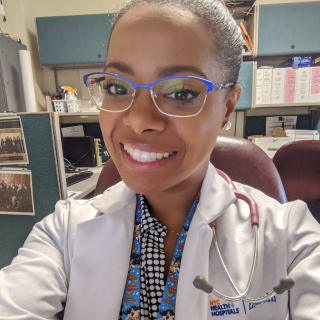 Yinelka Silverio de Castro, MD, Nephrology, Mineola, NY