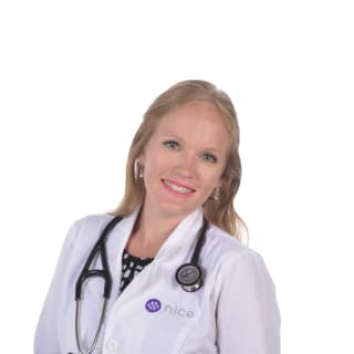 Carrie Ahlness, Family Nurse Practitioner, Roseville, MN