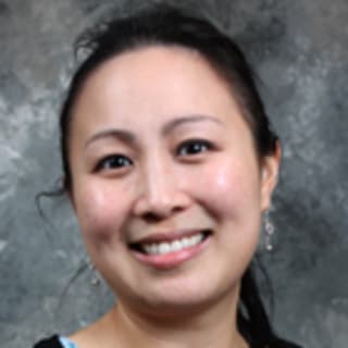 Amy Hong, MD, Internal Medicine, Edmonds, WA, Swedish Cherry Hill Campus