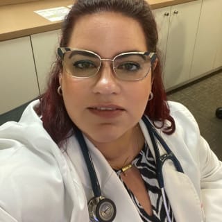 Grivel Hera Gomez, Family Nurse Practitioner, Hialeah, FL