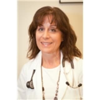 Denise Panuccio, MD, Internal Medicine, Longwood, FL, AdventHealth Orlando